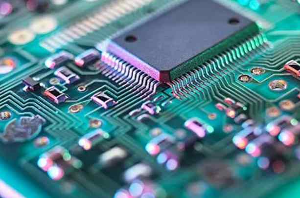 10 Tips to ensure a successful PCB assembly