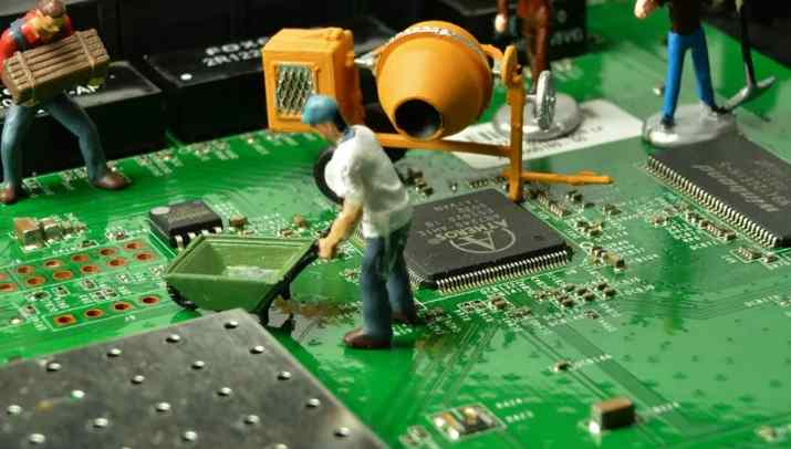 PCB circuit board industry laser marking machine solutions