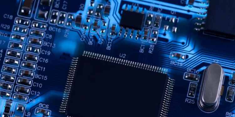 What types of protective coatings do PCB boards have?
