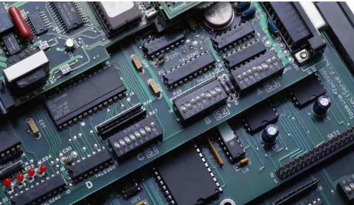 PCB circuit board design and wiring principles