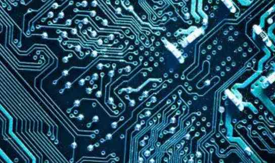 Microstrip wire circuit metallized through holes