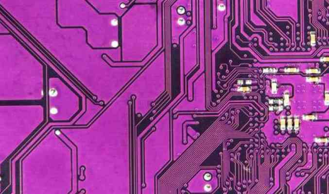 Share PCB board hole making technology