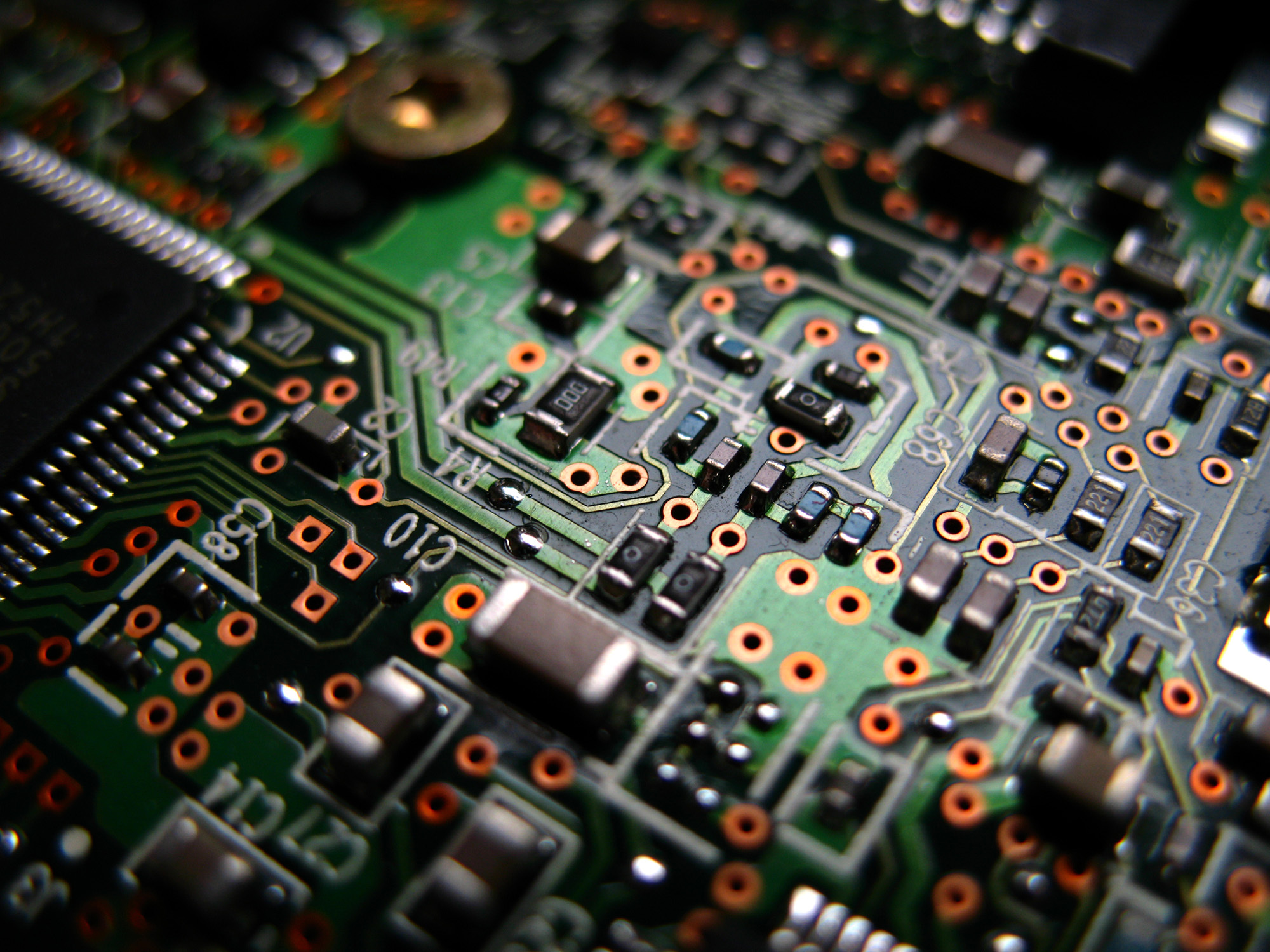         High Speed PCB Signal Integrity Analysis and Design
