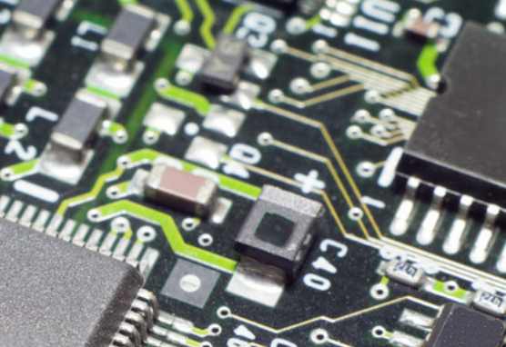 Power signal integrity considerations in PCB circuit board design
