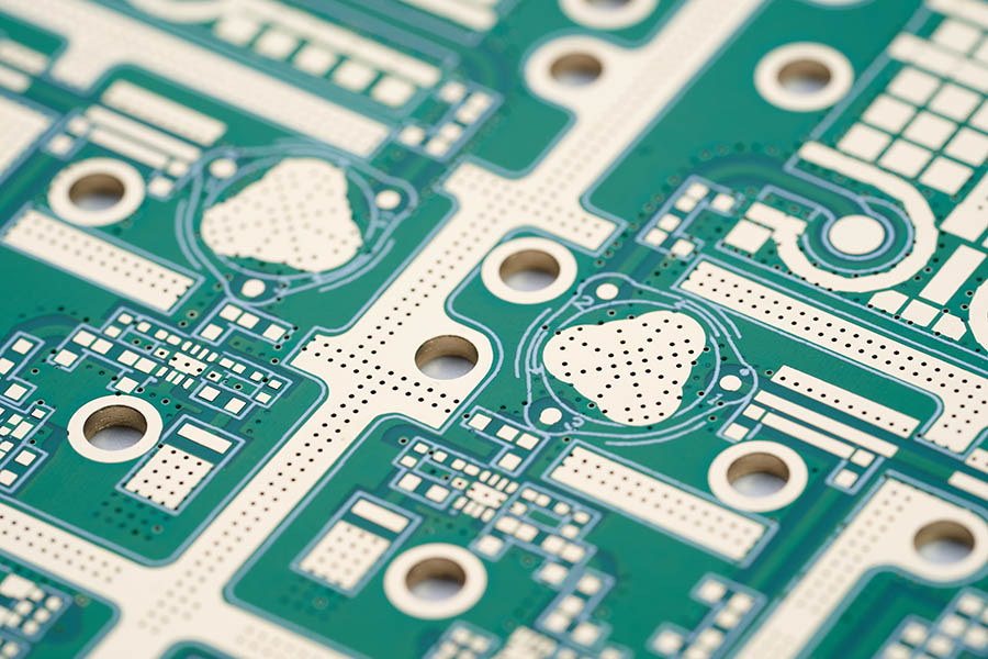 Raw materials in the circuit board industry rose, and cost control was not optimistic