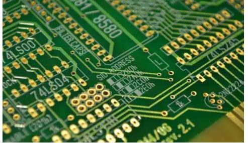 Explain the use of reliability design (DfR) principle to optimize PCB