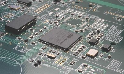 Power integrity in PCB circuits