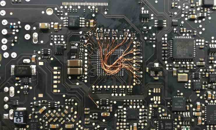 Some peculiar PCB processing technology