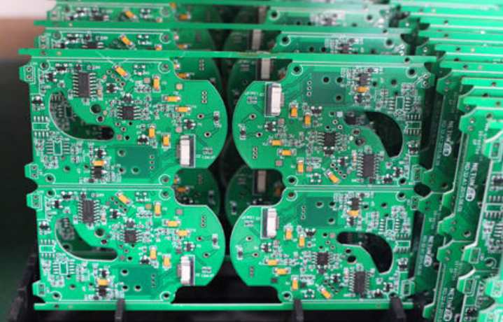 What are the common PCB defects